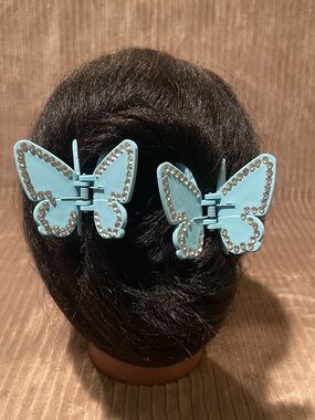 Butterfly Hair Claw Clips - Light Blue with Rhinestones